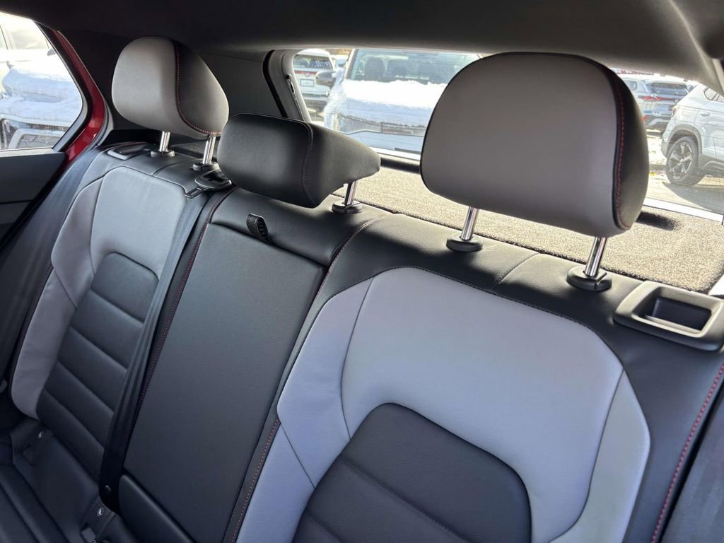 New 2026 Volkswagen GTI SE image 27