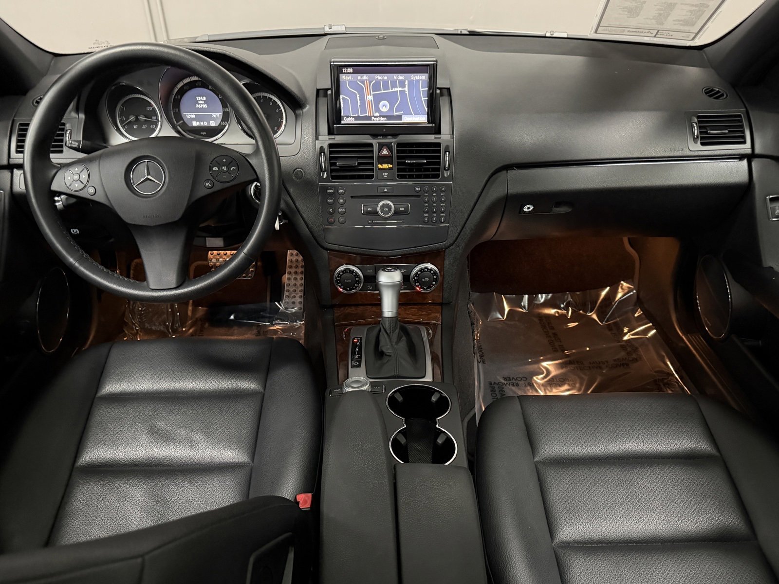 Used 2009 Mercedes-Benz C 300 Sedan image 33