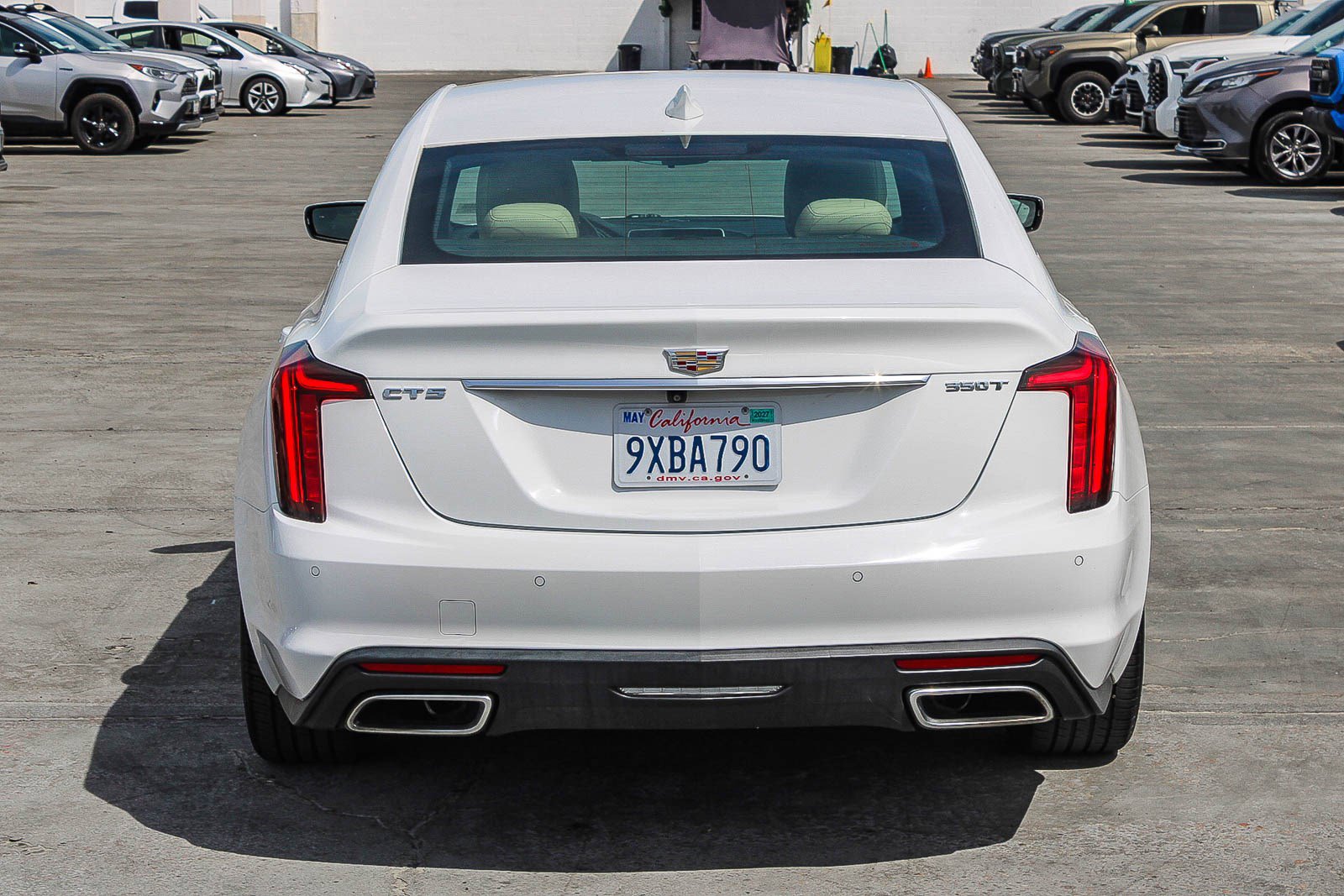 Used 2023 Cadillac CT5 Luxury w/ Cold Weather Package image 9