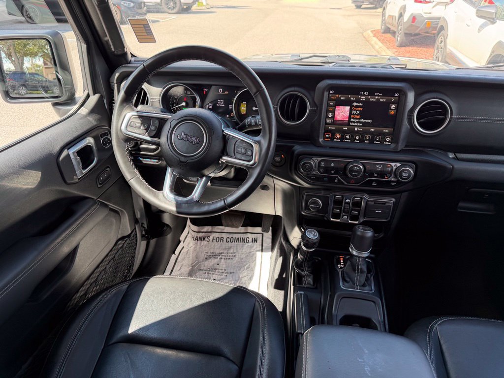 Used 2023 Jeep Wrangler Unlimited Sahara w/ Cold Weather Group AWD/4WD image 20