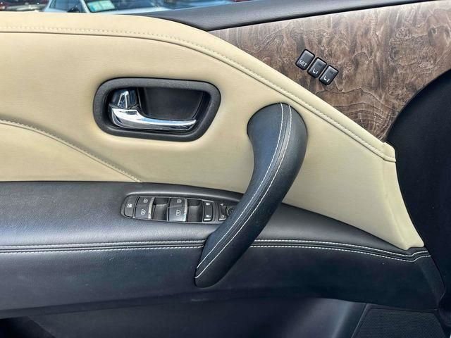 Used 2024 INFINITI QX80 Premium Select w/ Cargo Package image 33