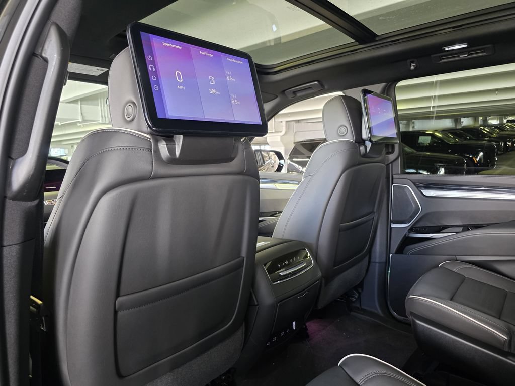 New 2026 Cadillac Escalade ESV Sport w/ Touring Package AWD/4WD image 12