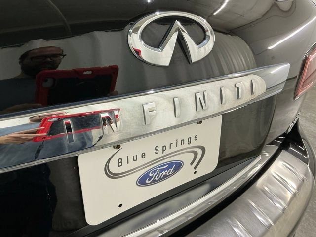 Used 2017 INFINITI QX80 4WD w/ Driver Assistance Package image 6