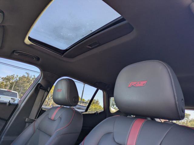 Used 2024 Chevrolet Trax RS w/ Sunroof Package image 24