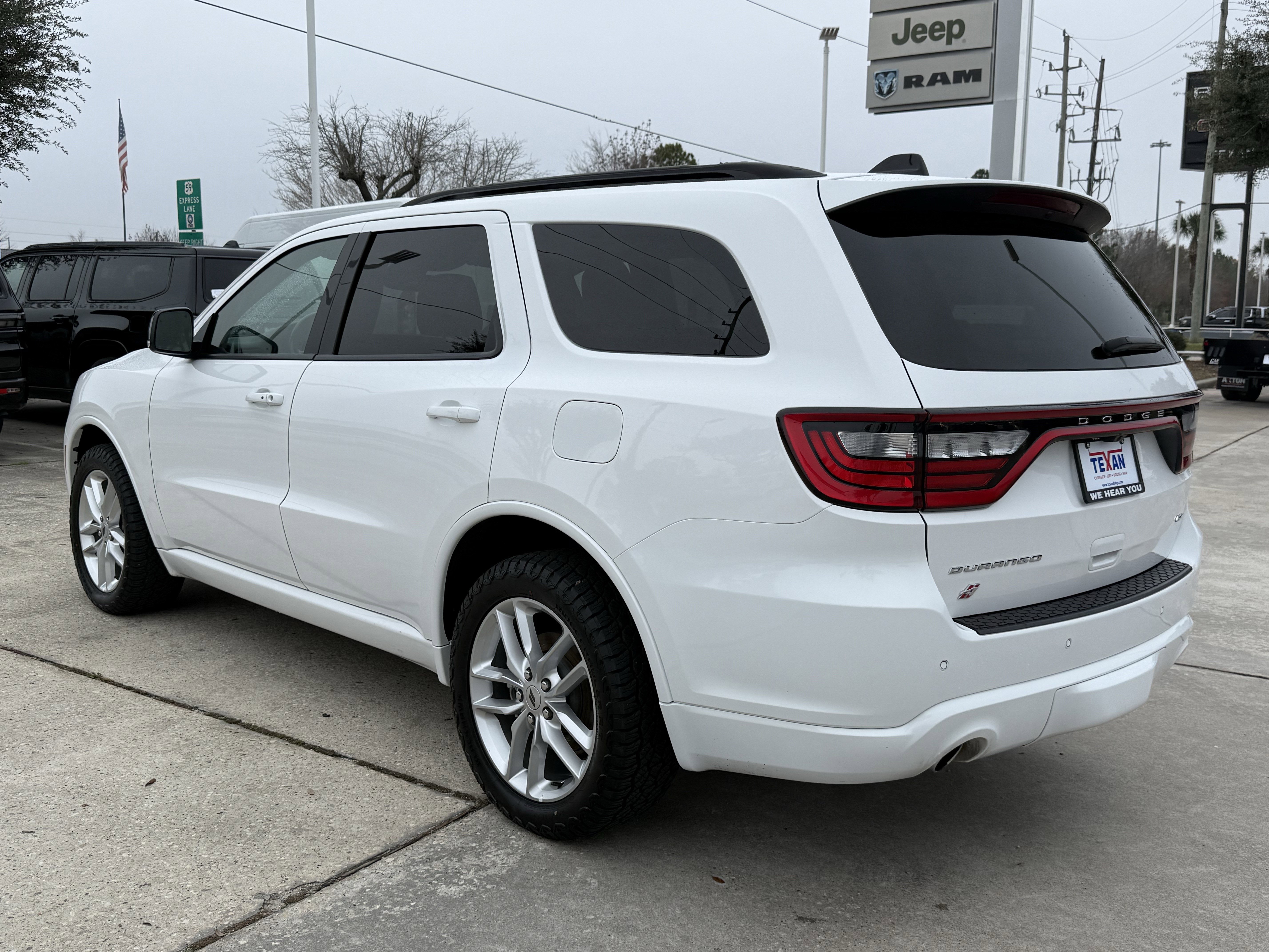 Used 2024 Dodge Durango GT image 7