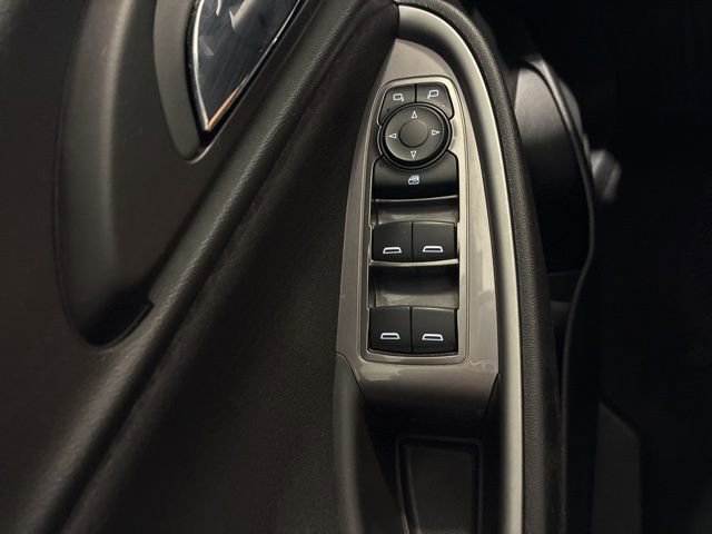 Used 2019 Chevrolet Malibu RS image 14