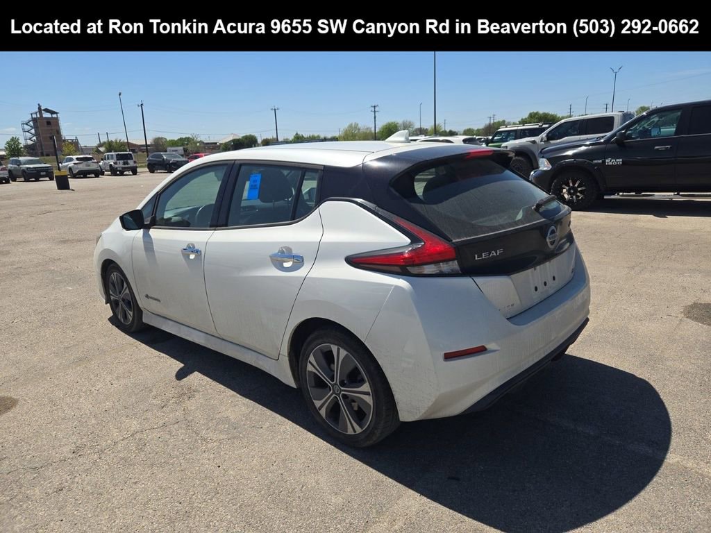 Used 2018 Nissan Leaf SL w/ SL Technology Package image 3