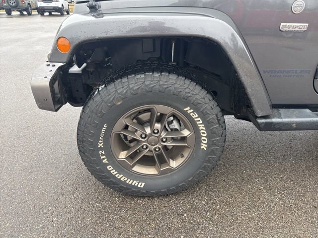 Used 2016 Jeep Wrangler Unlimited Sahara image 4