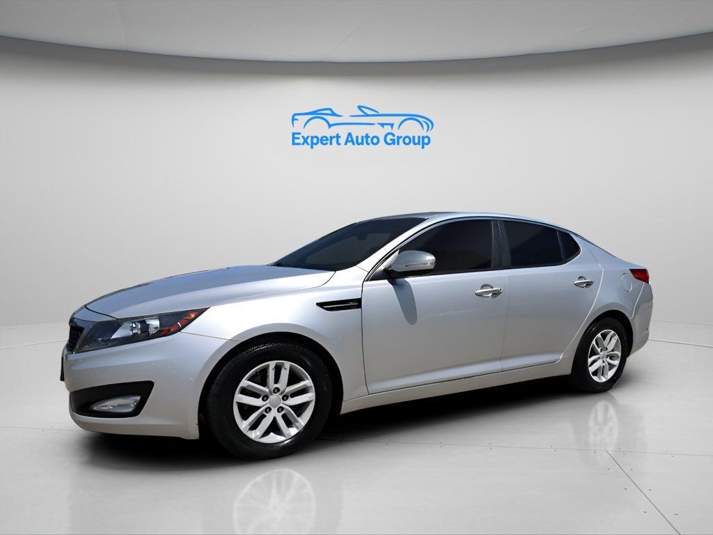 Used 2012 Kia Optima LX w/ Convenience Pkg image 4