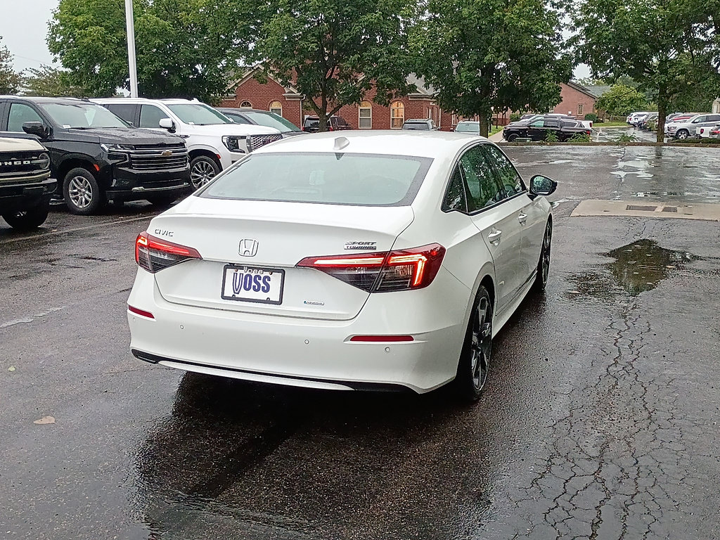 Certified 2025 Honda Civic Sport Touring image 3