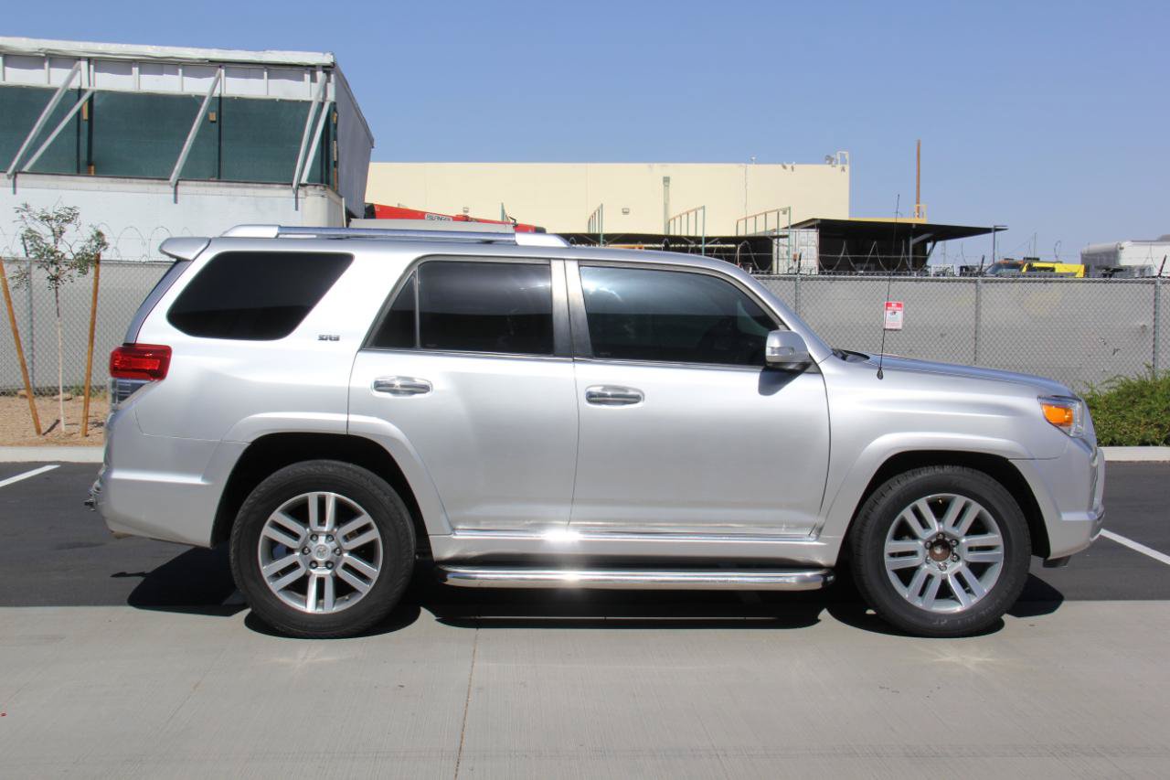Used 2010 Toyota 4Runner SR5 RWD image 4