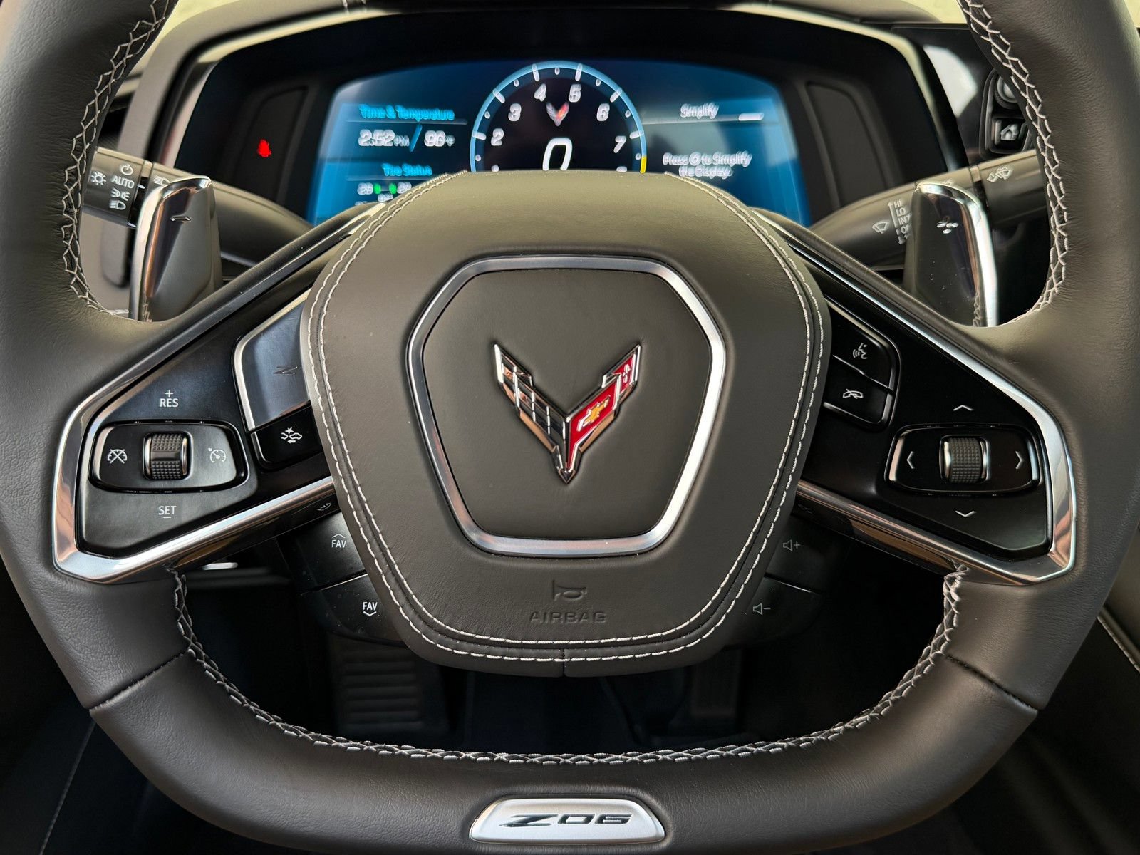 Used 2025 Chevrolet Corvette Z06 w/ Chrome Exterior Badge Package RWD image 5