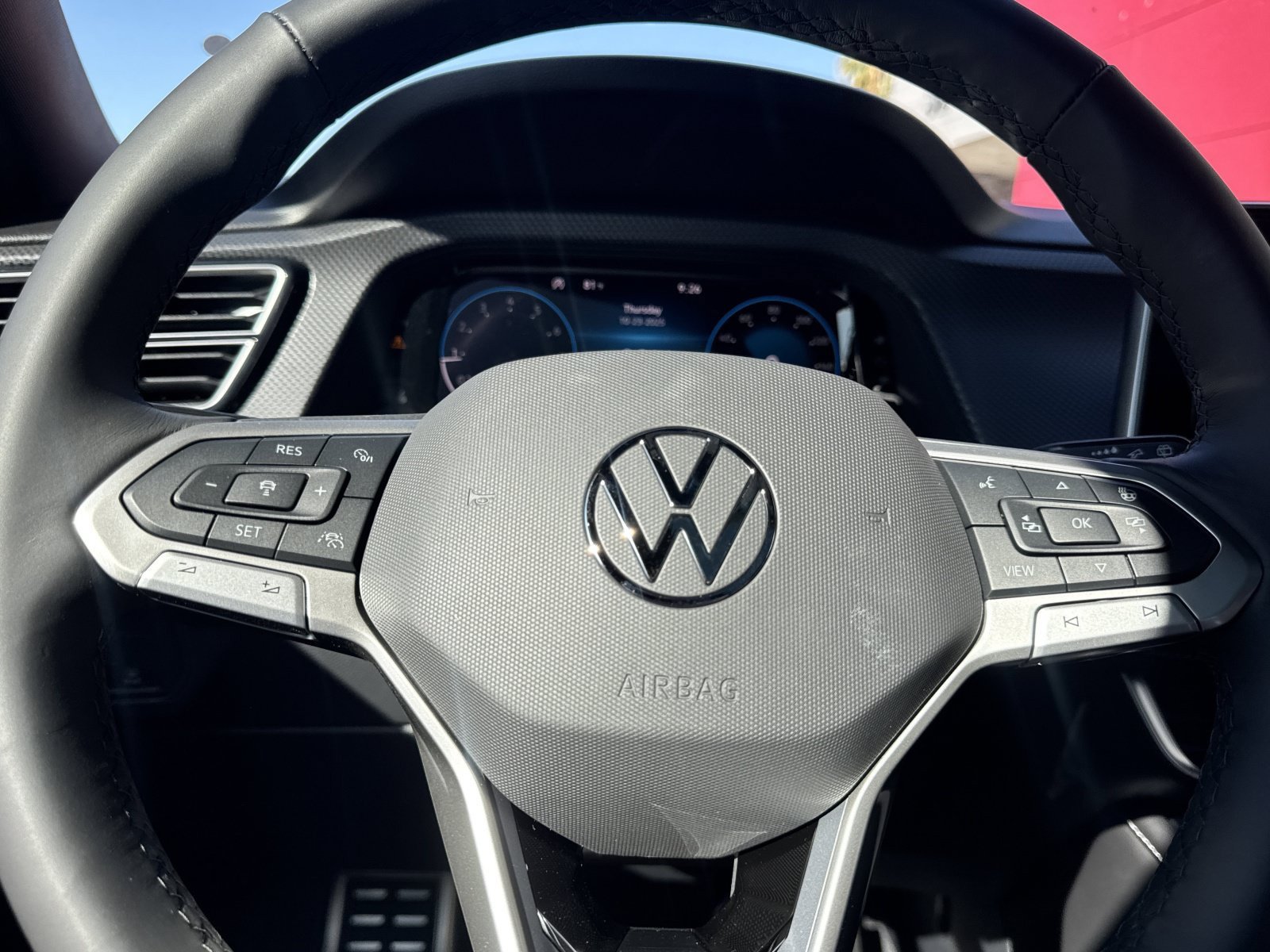 New 2026 Volkswagen Atlas Cross Sport SEL R-Line AWD/4WD image 29