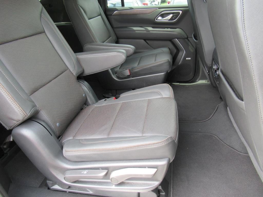 Certified 2022 Chevrolet Suburban High Country image 24