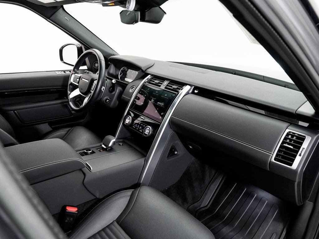 Used 2023 Land Rover Discovery S R-Dynamic image 21