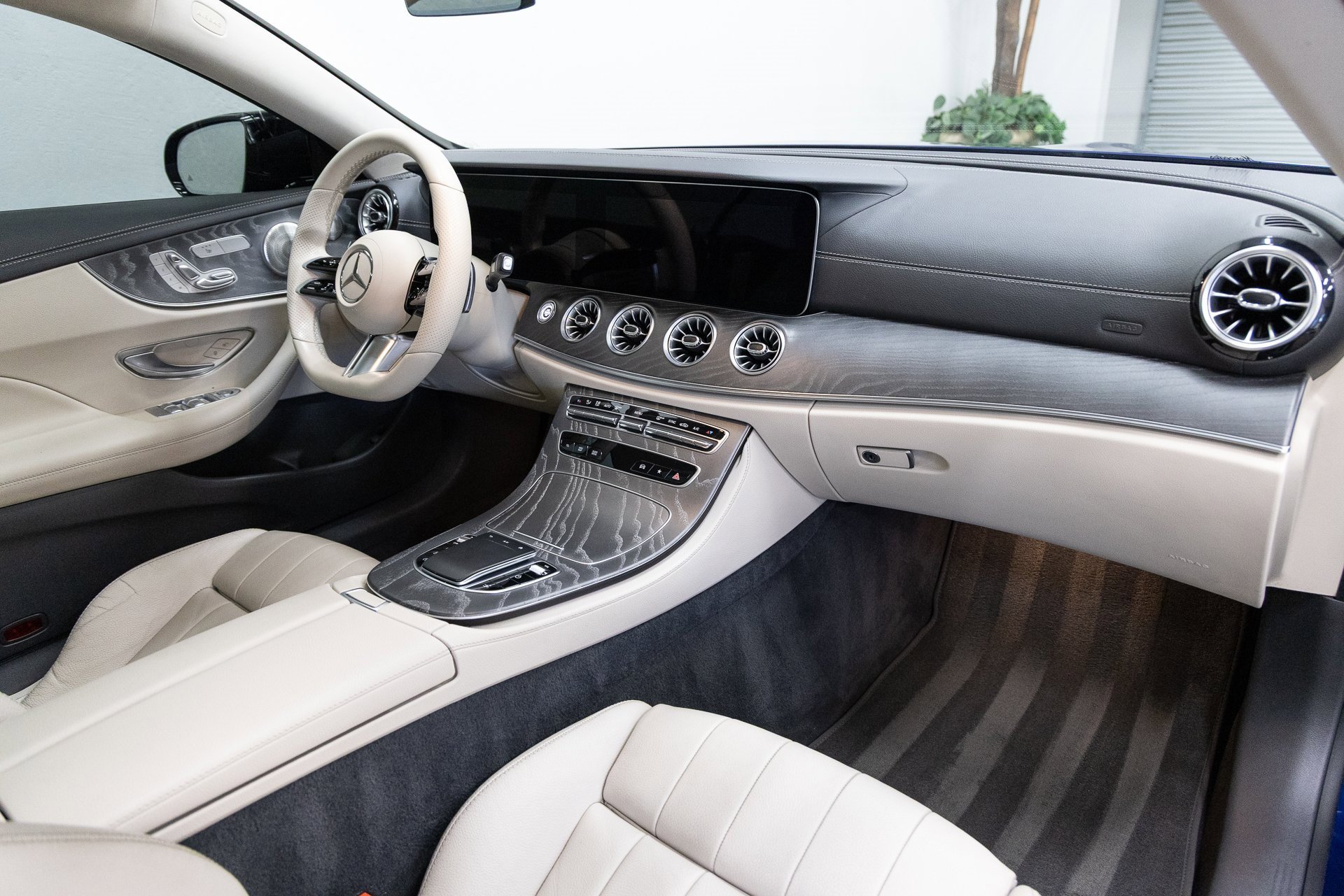 Used 2021 Mercedes-Benz E 450 Coupe image 13