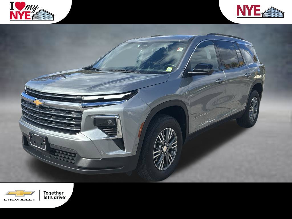 Used 2024 Chevrolet Traverse LT w/ Enhanced Driving Package