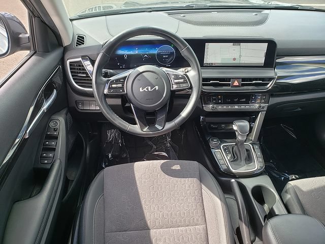 Certified 2024 Kia Seltos S AWD/4WD image 15