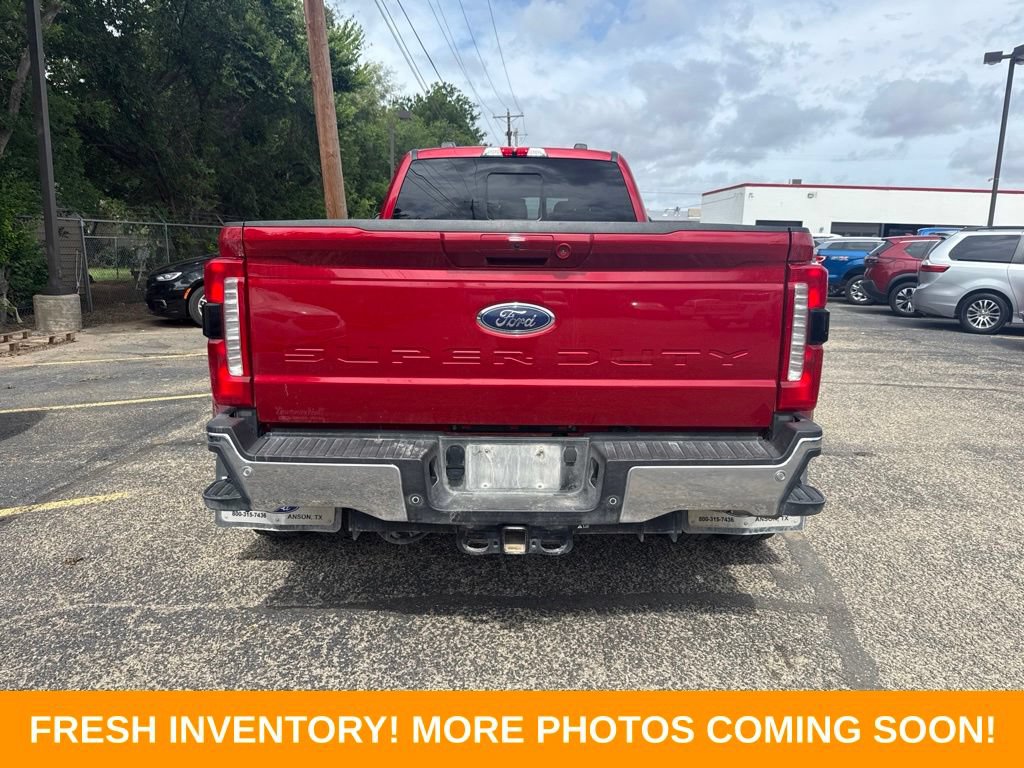 Used 2024 Ford F350 Lariat w/ FX4 Off-Road Package AWD/4WD image 3