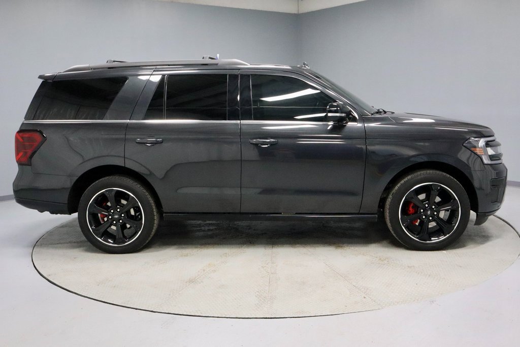 Certified 2023 Ford Expedition Limited image 12