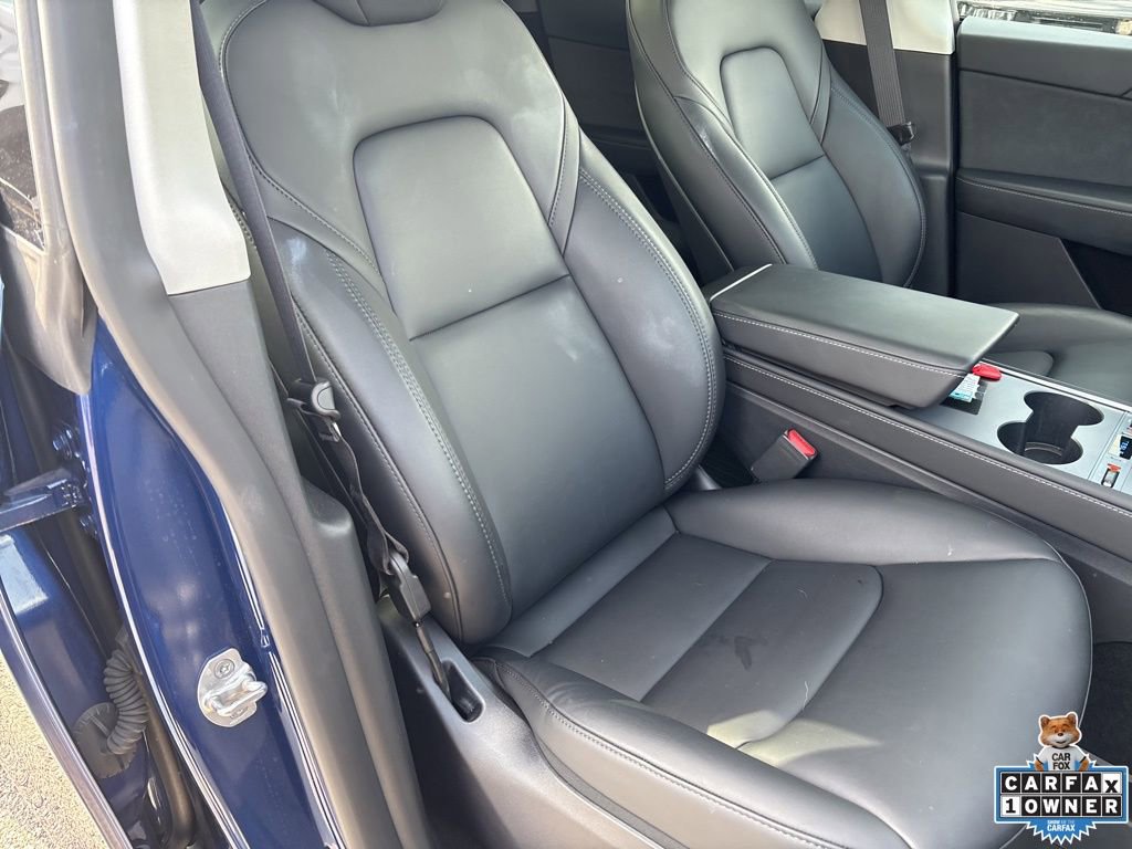 Used 2024 Tesla Model Y Long Range RWD image 53
