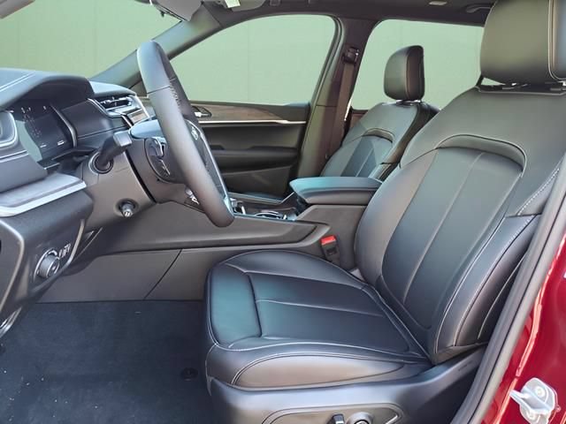 Used 2025 Jeep Grand Cherokee L Limited w/ Luxury Tech Group II RWD image 20