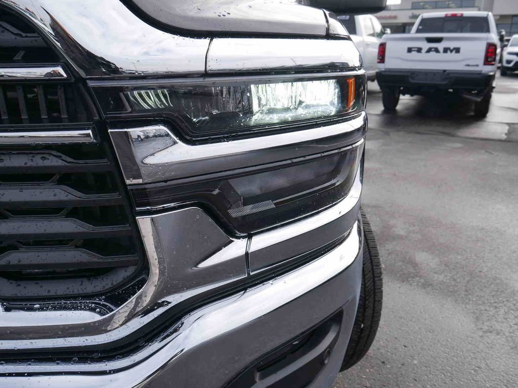 Certified 2025 RAM 3500 Big Horn image 24