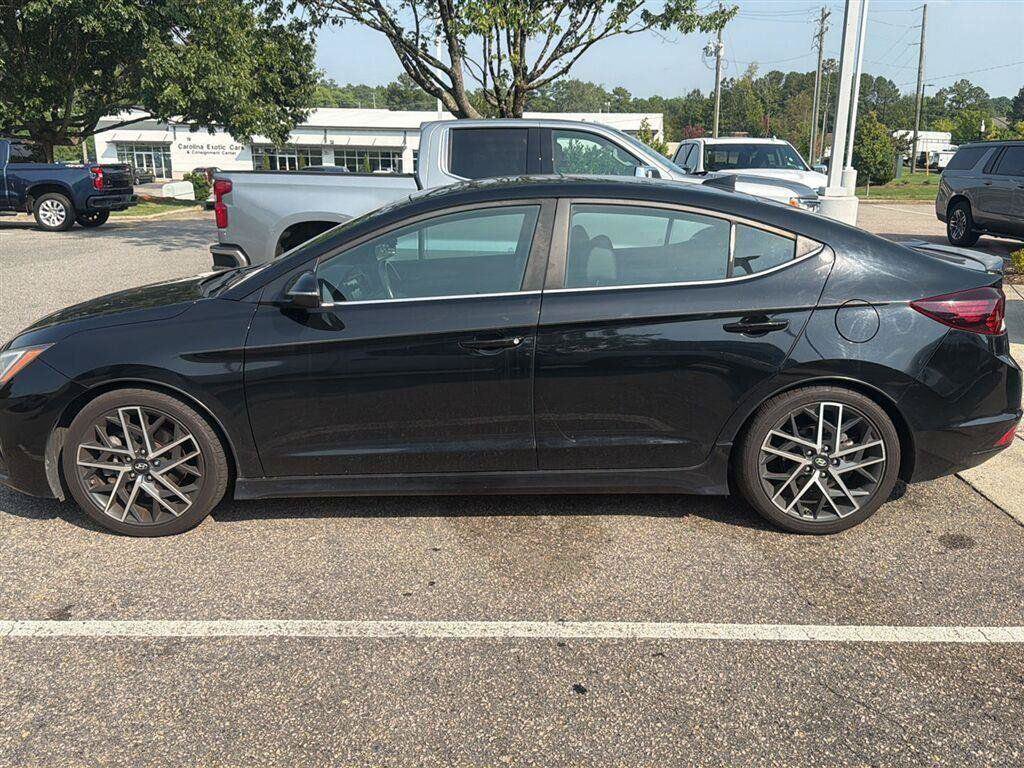 Used 2020 Hyundai Elantra Sport w/ Cargo Package (C1) FWD image 1