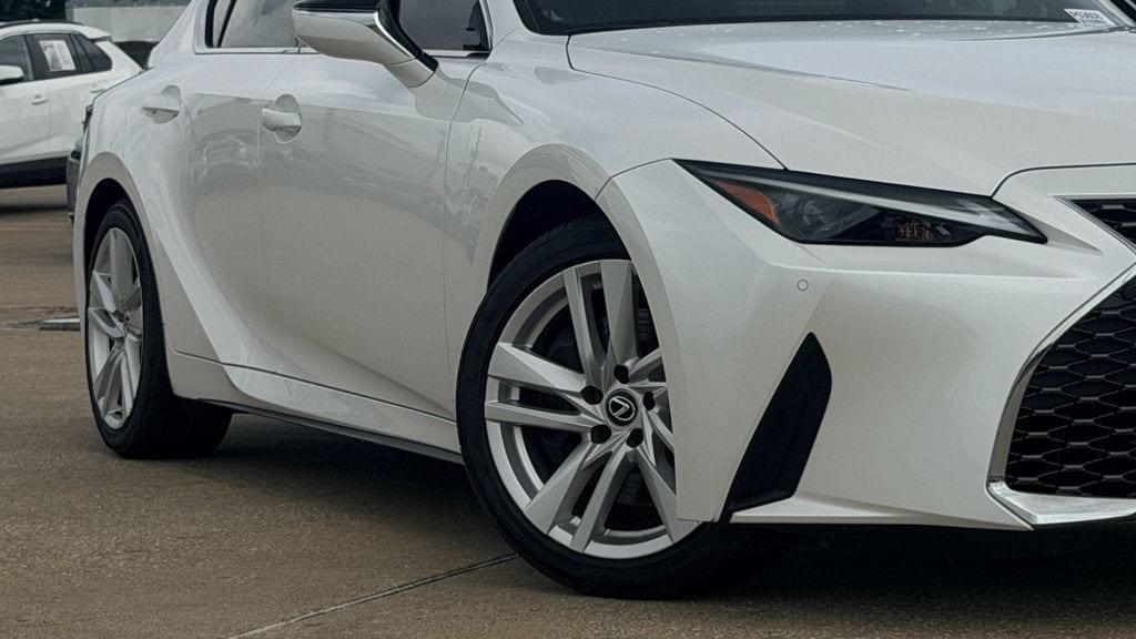 Used 2024 Lexus IS 300 w/ Comfort Package RWD image 12