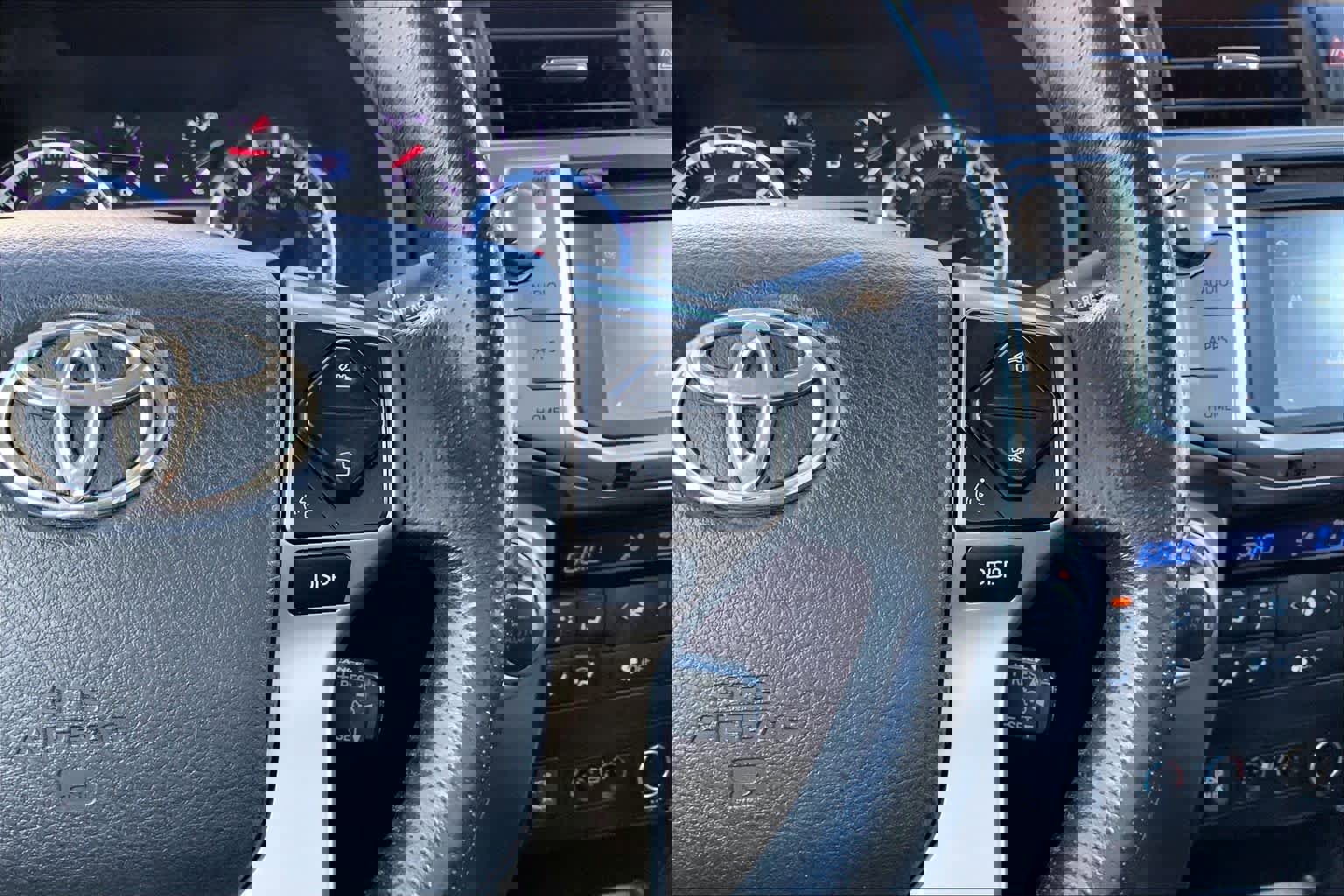 Used 2018 Toyota 4Runner Limited image 22