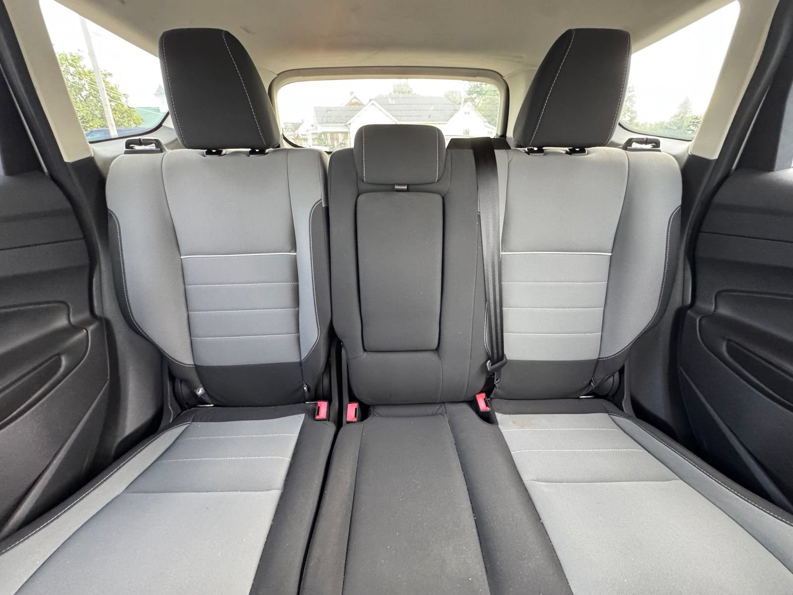 Used 2014 Ford Escape SE w/ Equipment Group 201A FWD image 22