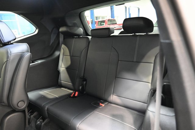 New 2026 GMC Acadia Elevation image 12