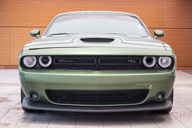 Used 2021 Dodge Challenger R/T w/ Blacktop Package image 2