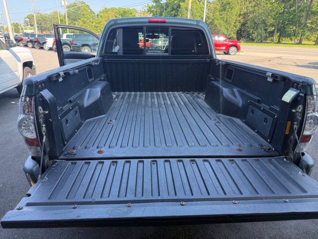 Used 2010 Toyota Tacoma 4x4 Access Cab image 15