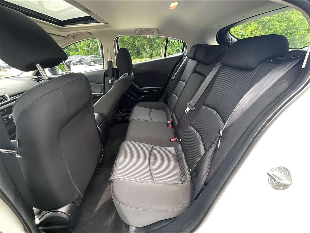 Used 2016 MAZDA MAZDA3 i Touring w/ Popular Equipment Package FWD image 15