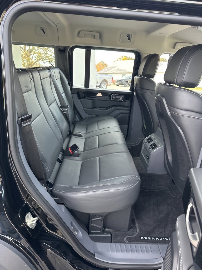 Used 2024 INEOS Grenadier Fieldmaster Edition image 14