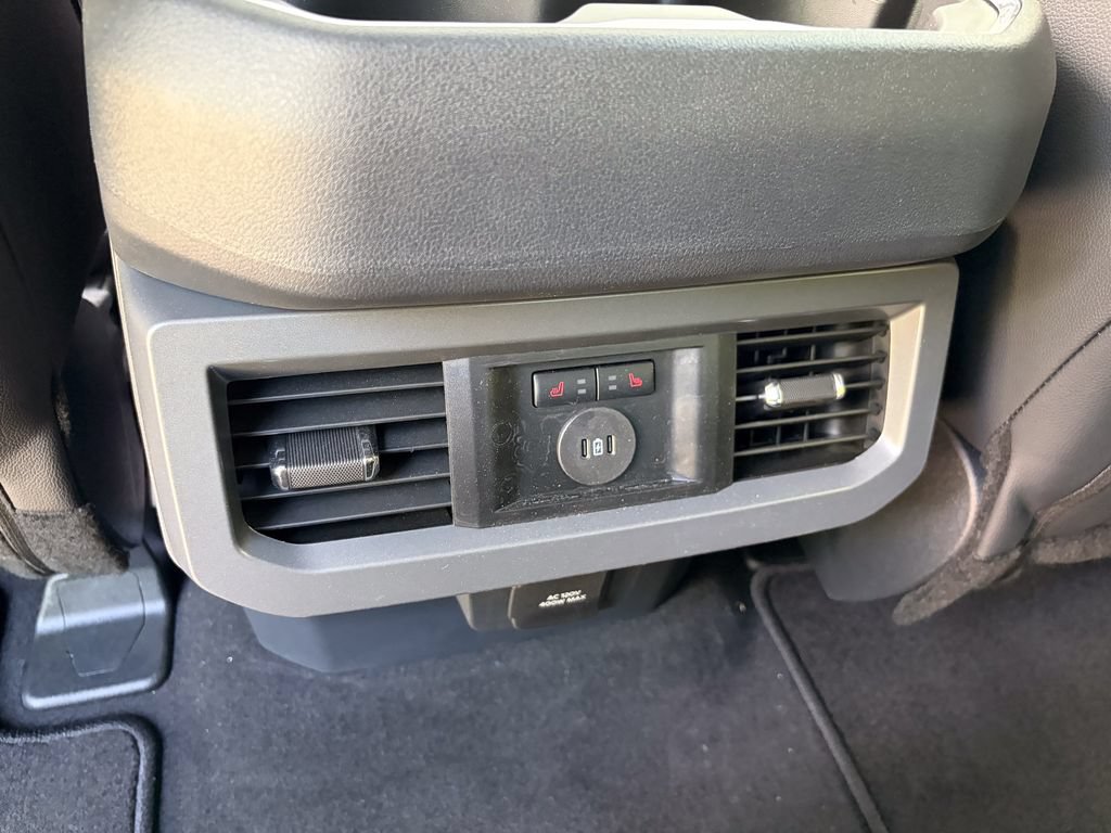 New 2026 Ford F250 Lariat w/ Black Appearance Package AWD/4WD image 49