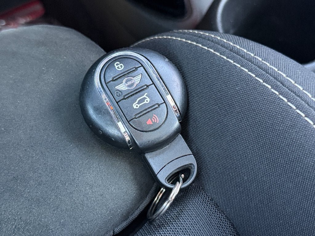 Used 2016 MINI Cooper John Cooper Works FWD image 31
