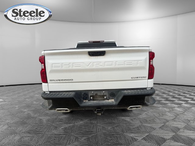 Used 2024 Chevrolet Silverado 1500 Custom Trail Boss AWD/4WD image 4