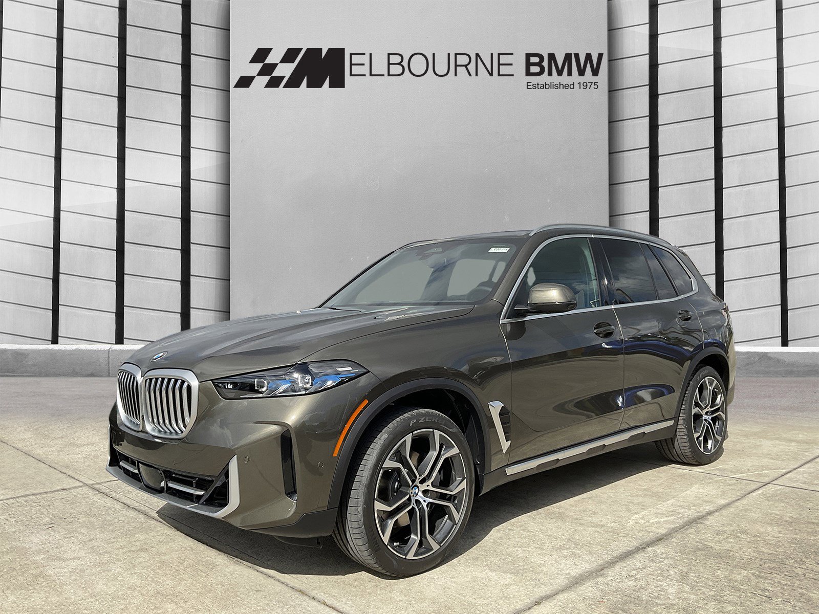 New 2026 BMW X5 sDrive40i RWD image 3