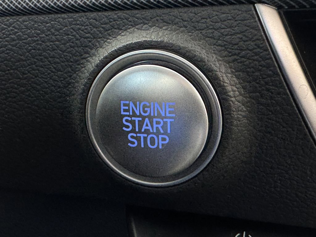 Used 2025 Hyundai Sonata SEL FWD image 20