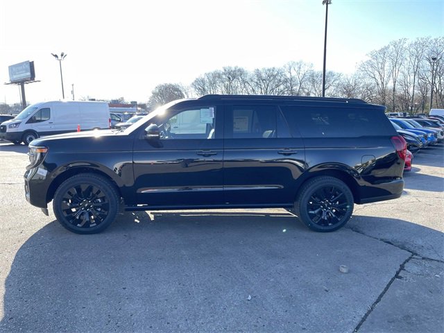 New 2025 Ford Expedition Max Platinum w/ Stealth Appearance Package image 6