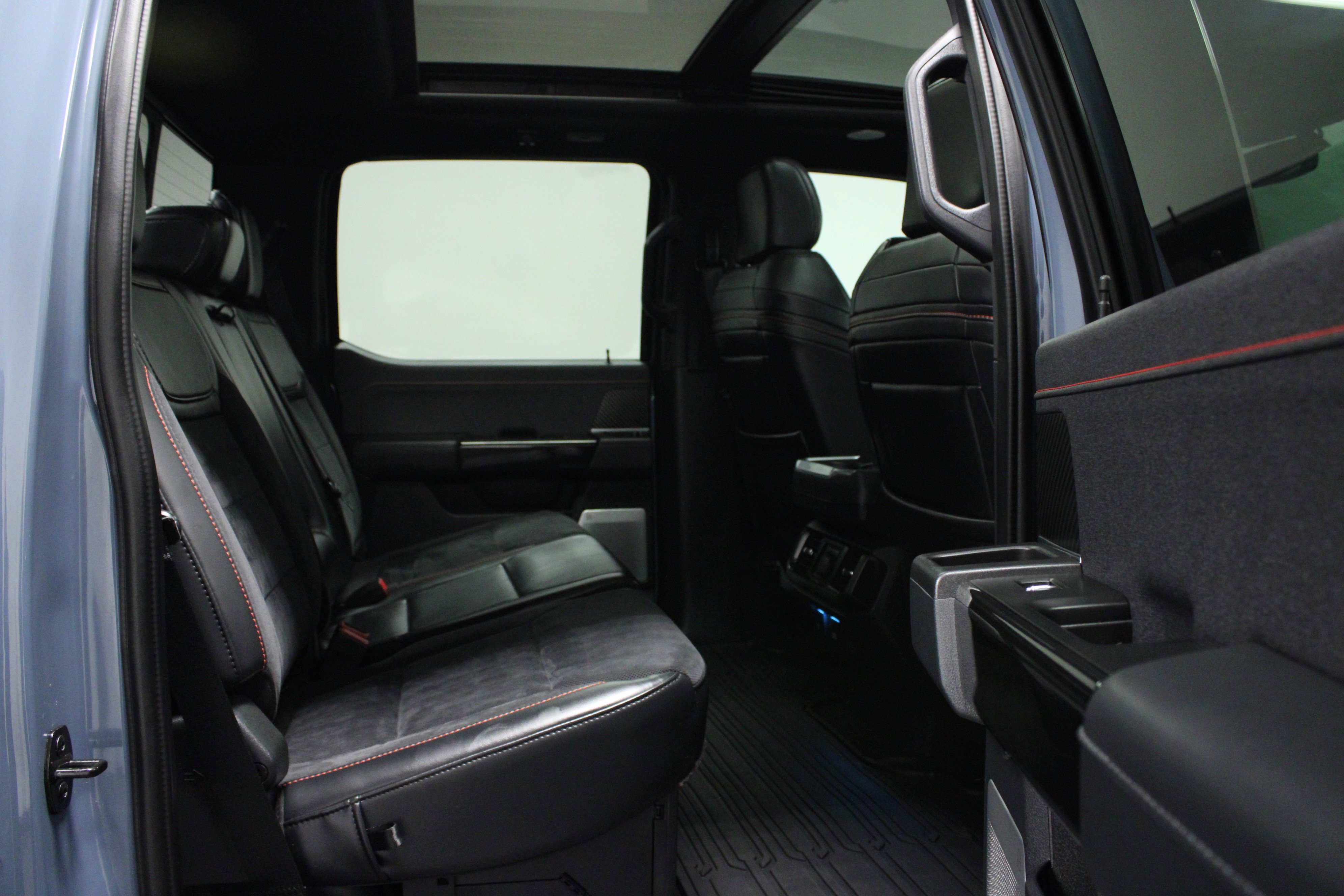 Used 2023 Ford F150 Raptor w/ Equipment Group 802A Raptor R AWD/4WD image 15