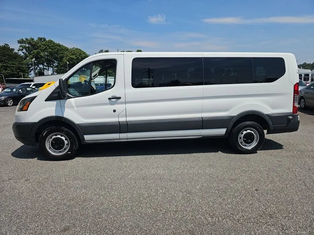 Used 2017 Ford Transit 350 XL RWD image 5