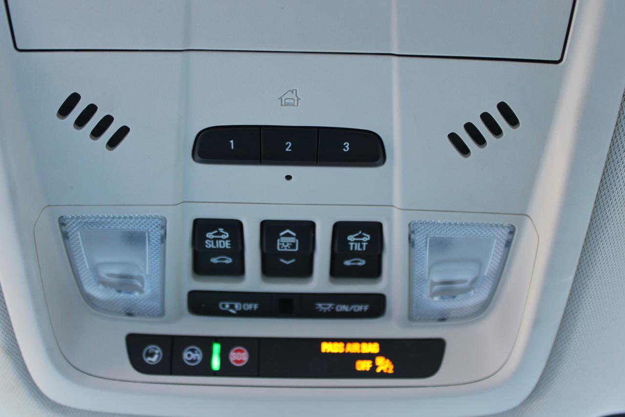 Used 2022 Buick Enclave Premium w/ Experience Buick Package FWD image 33