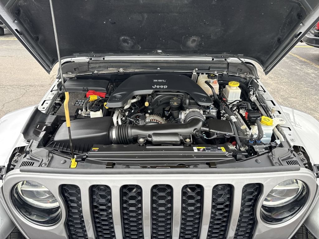 Used 2021 Jeep Gladiator Overland image 32