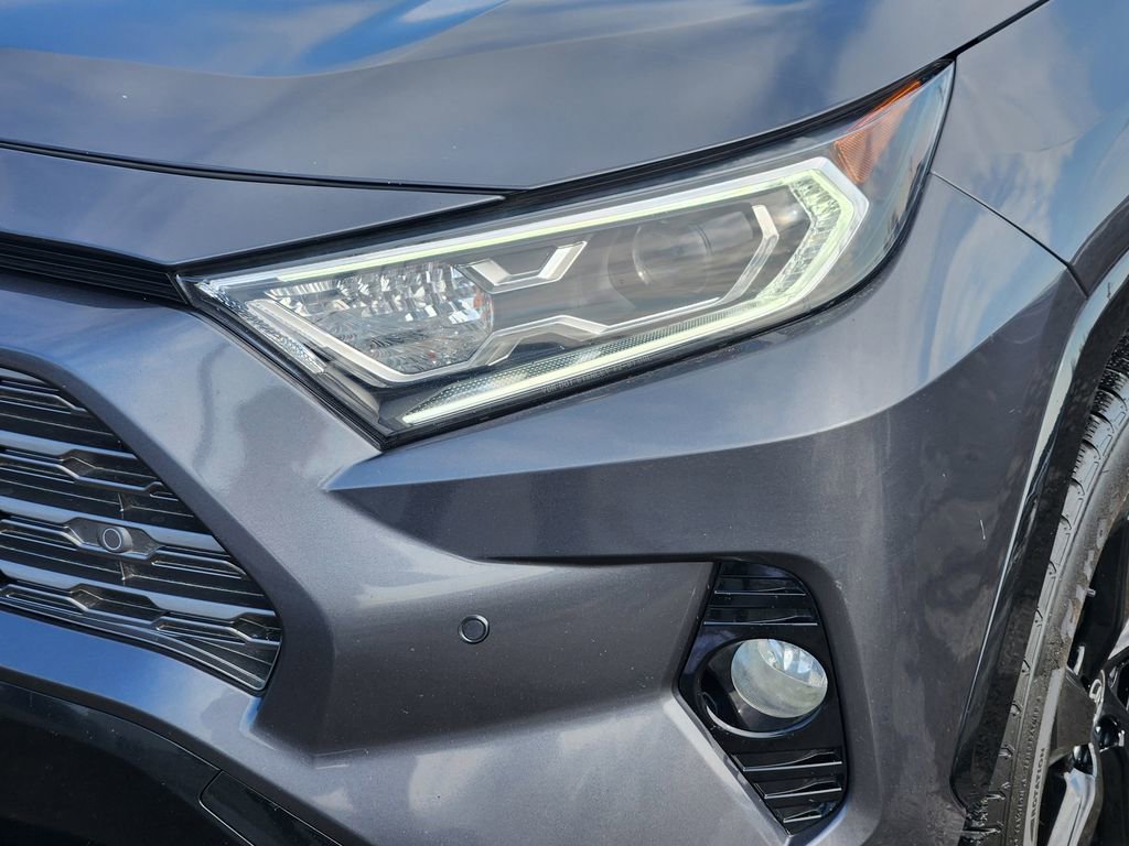 Used 2020 Toyota RAV4 XSE image 10