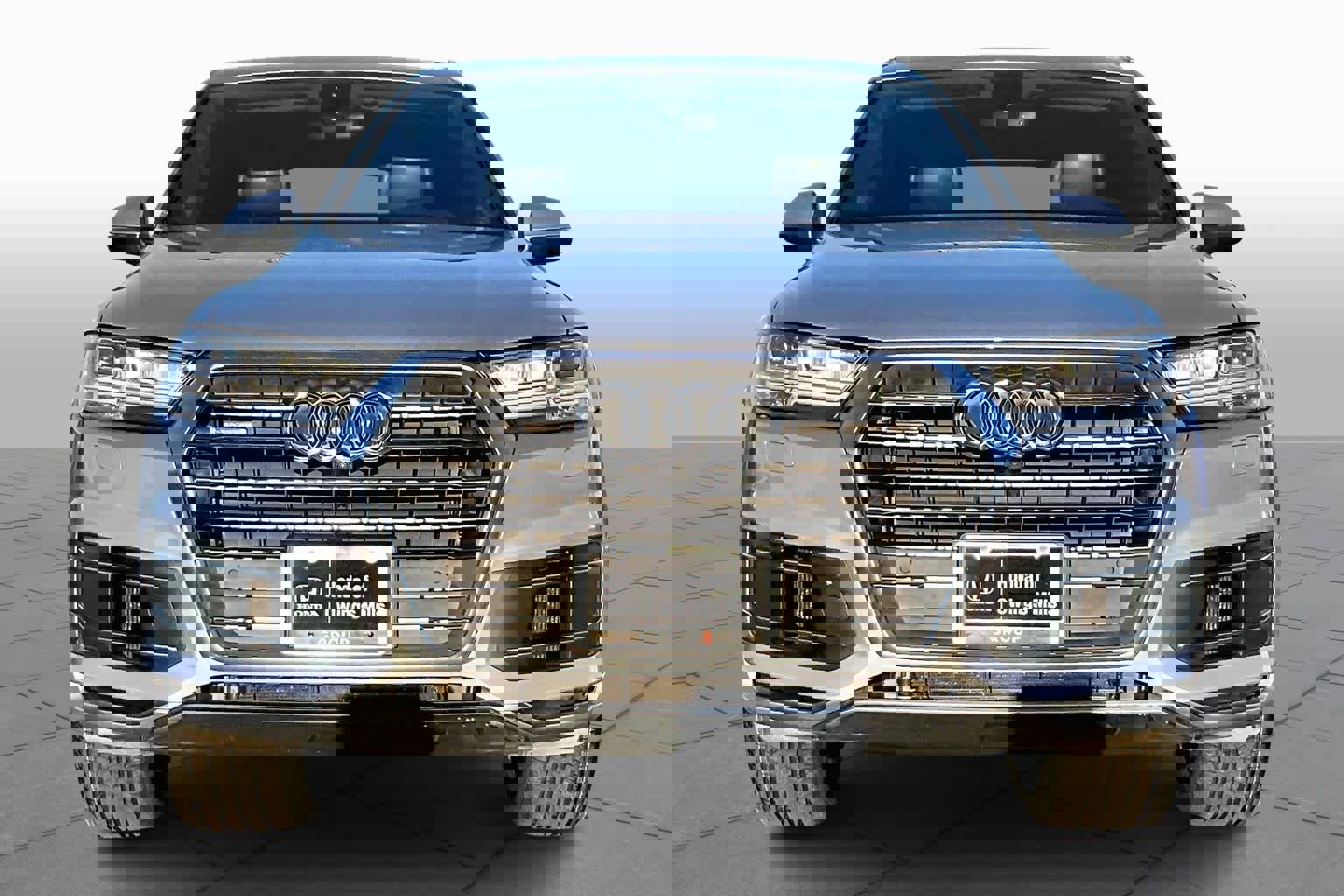 Used 2017 Audi Q7 3.0T Premium Plus image 3