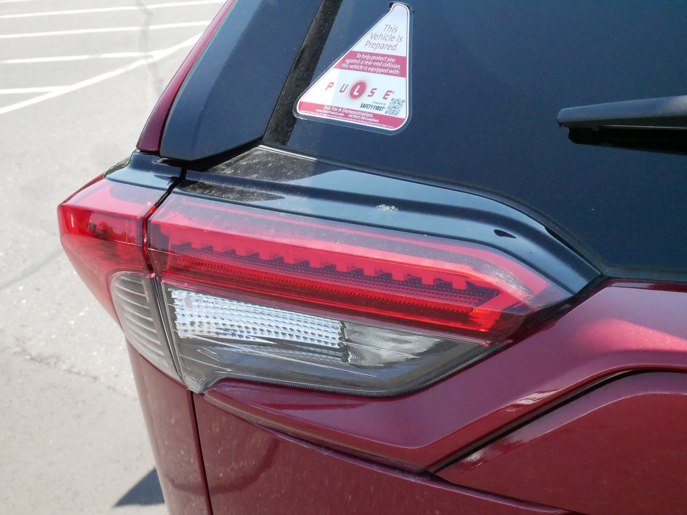 Certified 2021 Toyota RAV4 XLE Premium AWD/4WD image 17