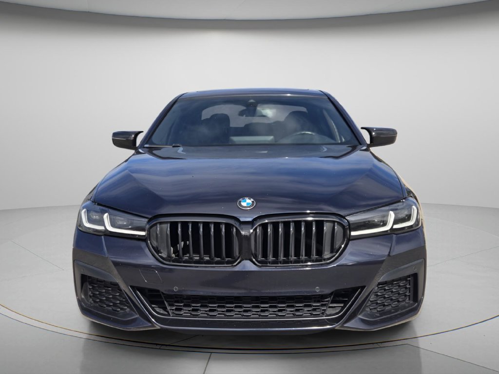 Used 2021 BMW 530i w/ M Sport Package RWD image 5
